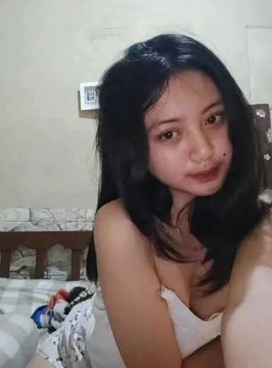 Bokep Viral Memang Barang Langka Gunung Gede Apem Tembem Berhasil di Nikmati Pria Tampan Indonesia Terbaru